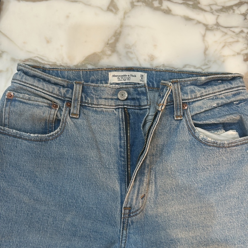 Abercrombie and Fitch the 90s straight leg ultra high in curve love - Picture 10 of 10
